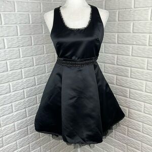 PRINCESS VERA WANG BLACK SATIN PARTY DRESS HOMECOMING BEAD WAIST OPEN BACK SZ 1